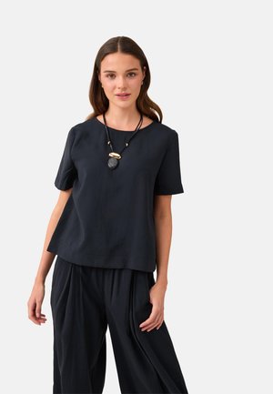 Jimmy Key, ROUND NECK DROP SHOULDER WOVEN BLOUSE - Blouse - black