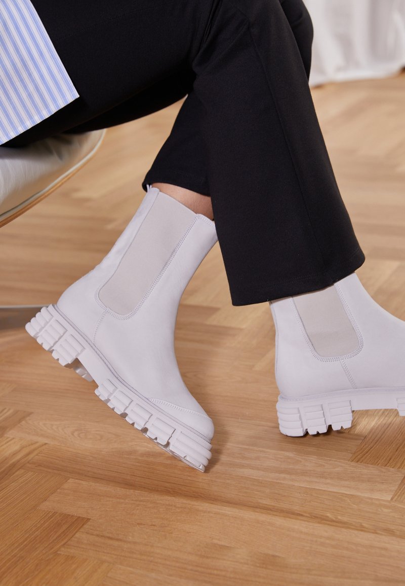 Botines
