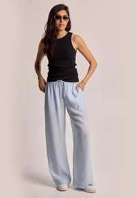 America Today PAGE - Trousers - babyblue