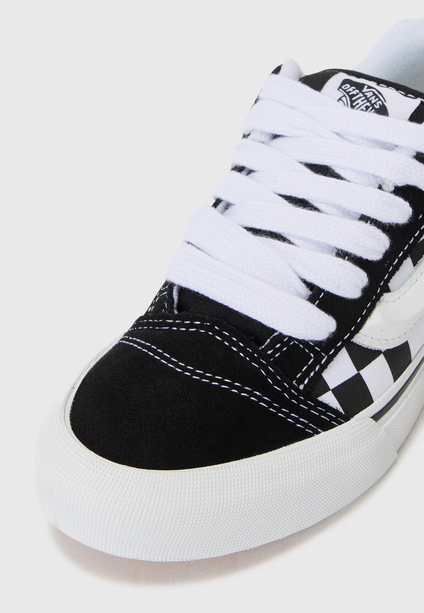 Vans KNU SKOOL UNISEX - Skate shoes - black/true white/black - Zalando