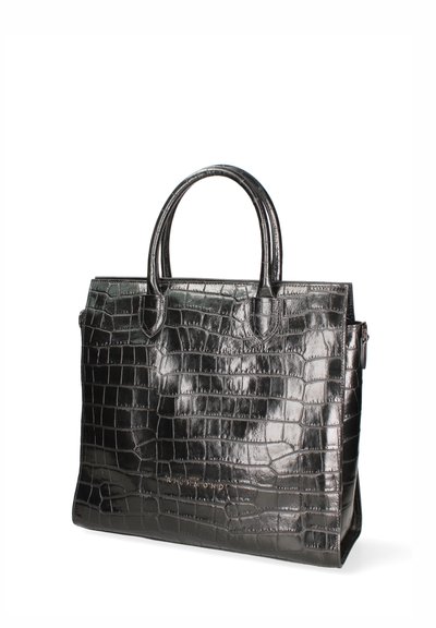 Borsa in pelle nera con effetto coccodrillo, dotata di due manici arrotondati, forma strutturata e fondo piatto. Presenta una texture lucida e hardware minimal.