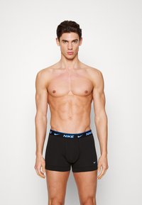 Nike Underwear TRUNK 3 PACK - Boxerbriefs - black