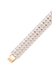 Bracciale in oro rosa con una fila di pietre rotonde e trasparenti incastonate in montature a griffe, con una chiusura rettangolare liscia.