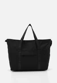 Selecionado, black