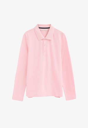 Polo rose à manches longues avec col et patte à trois boutons, arborant un petit logo brodé sur le côté gauche de la poitrine.