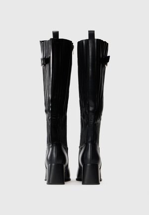 Pořadí 6: Simmi London - FOREMAN - Kozačky na vysokém podpatku