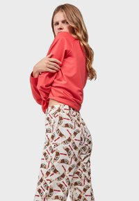 Gisela GREMLINS SET - Conjunto de pijama - red