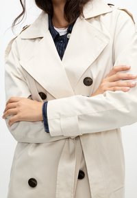 PULL&BEAR Trench - beige