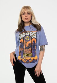 Paradiso Clothing THE DOORS SACRAMENTO EMBELLISHED - Print T-shirt - purple