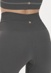 Athlecia SEMARINE szary