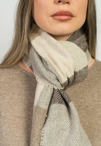 Dalle Piane Cashmere CHECKED - Sjal / Tørklæder - visone