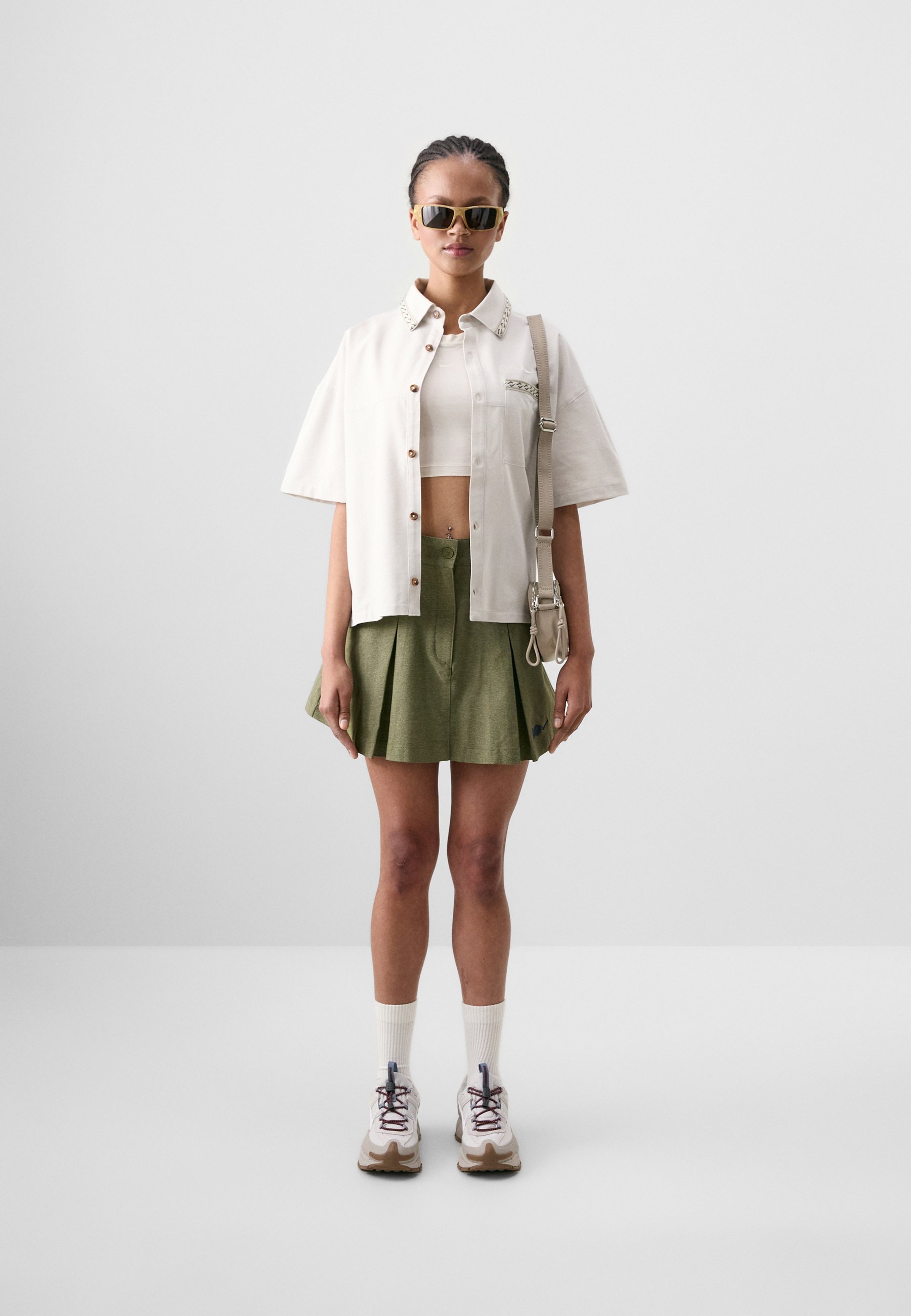 売れ筋商品|||ナイキ シャツ レディース トップス X NAOMI OSAKA - Button-down blouse - light bone/phantom Nike Sportswear X NAOMI OSAKA - Button-down blouse - light