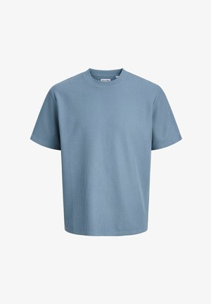 T-shirt bleu à manches courtes en maille gaufrée avec col rond, ourlet droit et coupe décontractée, présenté sur fond blanc uni.
