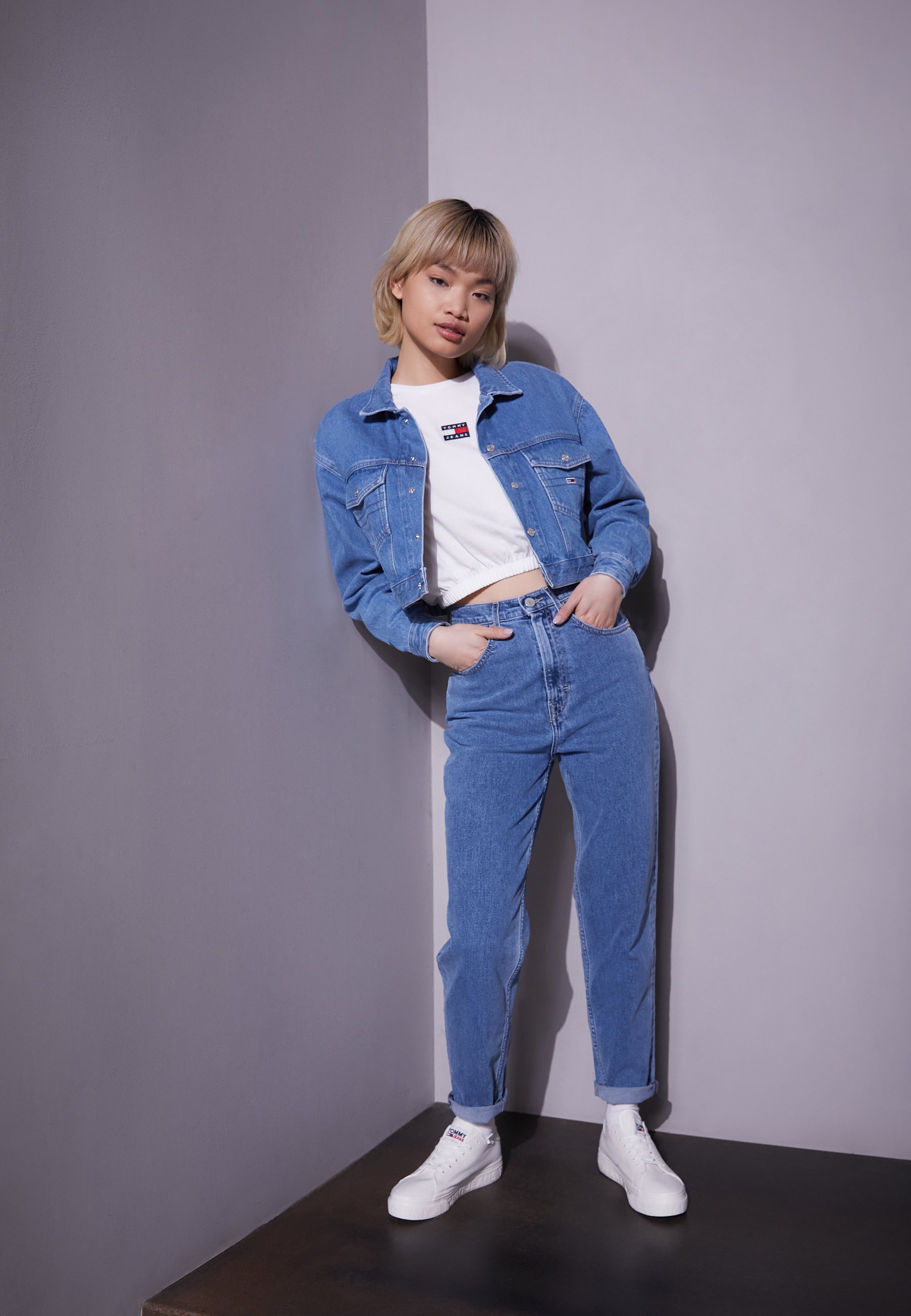 Tommy Jeans CROPPED TRUCKER JACKET - Giacca di jeans - denim medium/blu  denim - Zalando.it