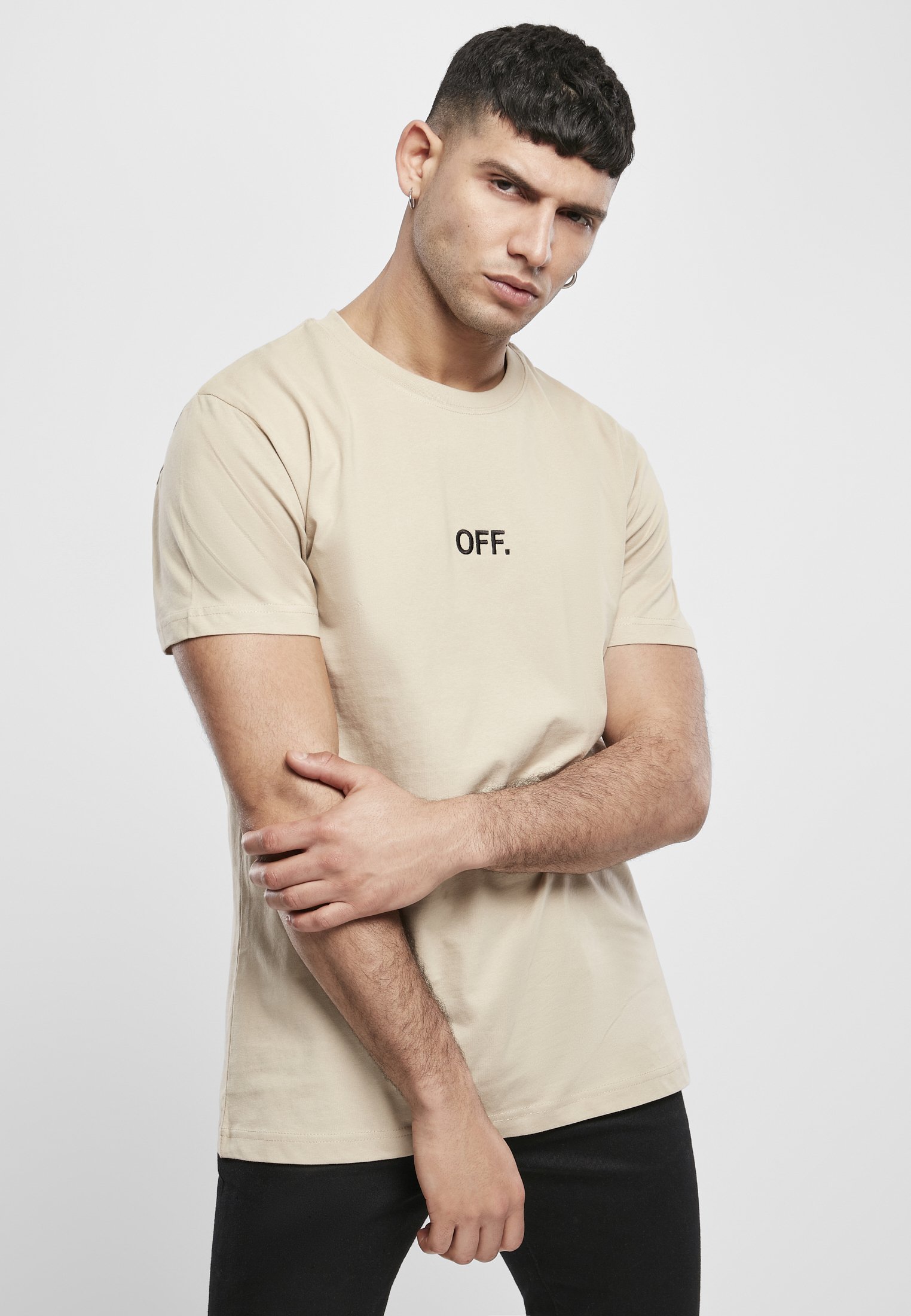 Mister Tee Herren T-Shirt „Anti Tennis Club“ – Mit Auffälligem Frontprint | Bequemer Basic Für Lässige Outfits