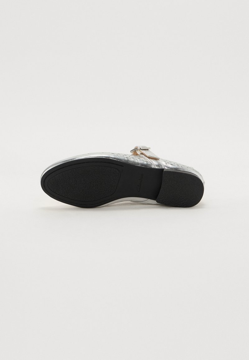 DONNA Fawna Bar in pelle color argento Scarpe | Clarks
