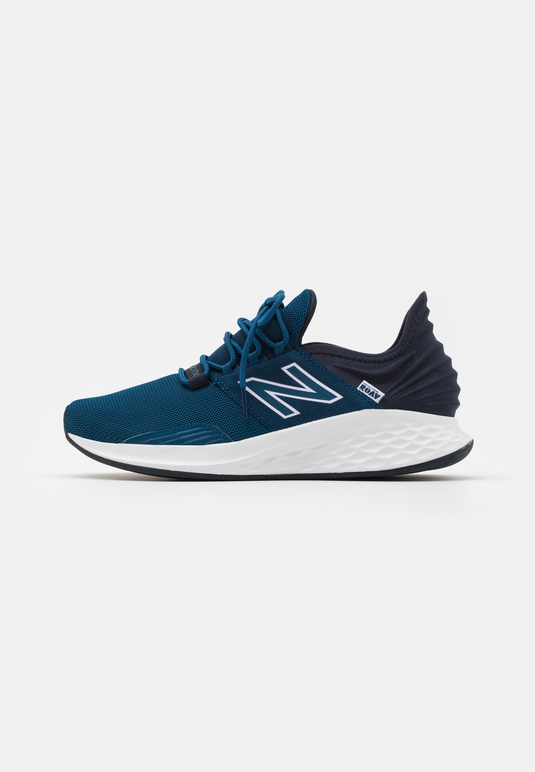 new balance neutral running shoes