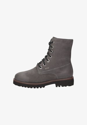 Graue Leder-Ankle-Boots mit Schnürung, abgerundeter Zehenform und robuster Gummisohle. Merkmale sind Nahtakzente und Metallösen.