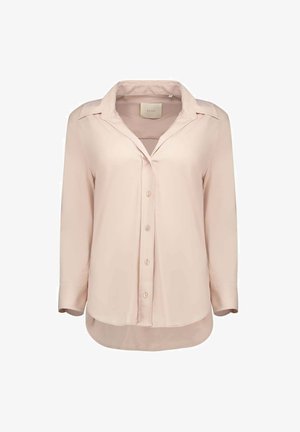 Chemisier rose clair à manches longues avec boutons, col pointu et ourlet légèrement arrondi.