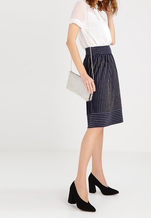 PARFOIS, Pochette - gold-coloured