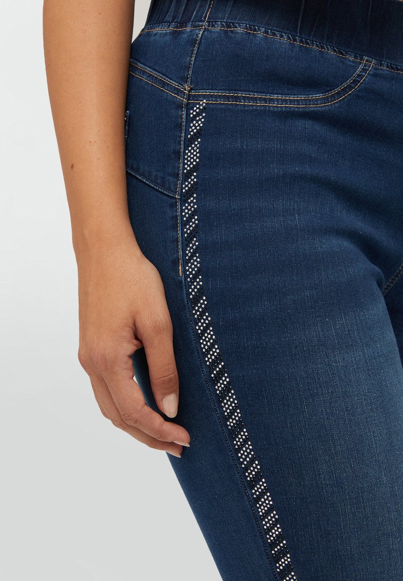Fiorella Rubino CON STRASS LATERALI Jeans slim fit blu