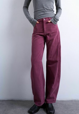 WEIT GESCHNITTEN TSCOLETTE MID RISE - Broek - purple heart