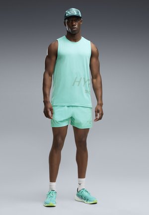 Puma, M PUMA X HYROX PWRMODE TRAINING TANK - Μπλούζα - intense mint