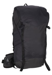 Sac à dos noir au design épuré, fabriqué en nylon durable. Comprend des bretelles réglables, une poche latérale et un détail de logo subtil.