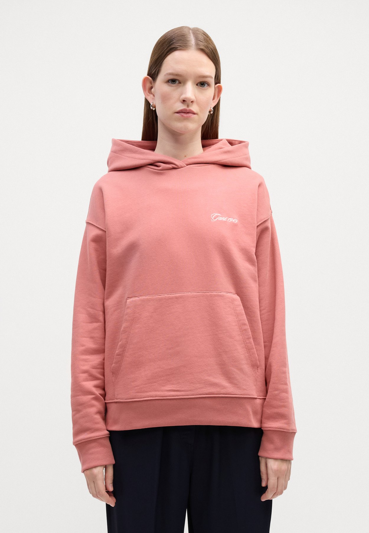 SCRIPT GRAPHIC HOODIE