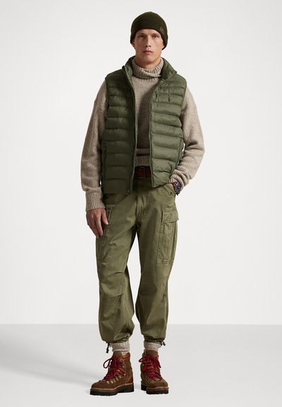 Polo Ralph Lauren THE COLDEN PACKABLE GILET - Liemenė - cruise olive
