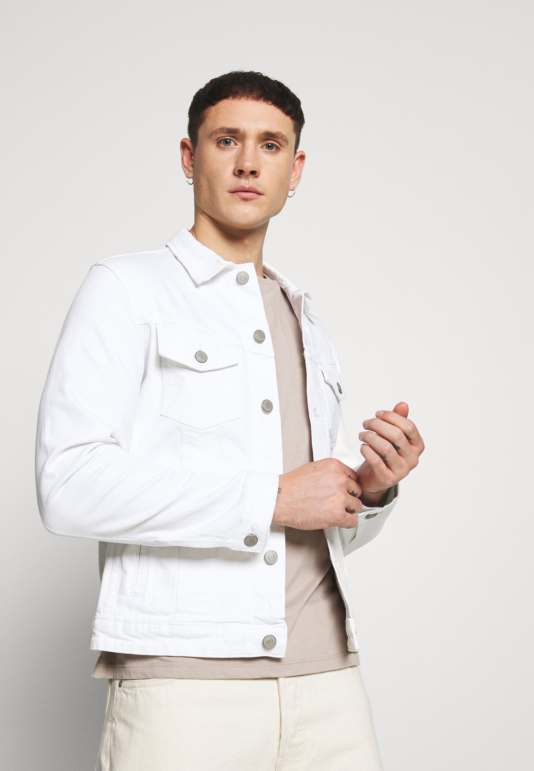 Jack \u0026 Jones JJIALVIN JJJACKET - Denim jacket - white denim - Zalando.co.uk
