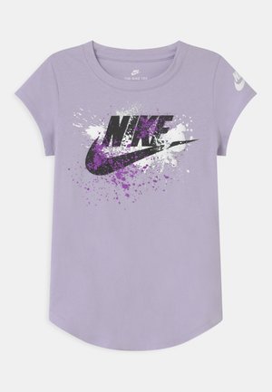 SKY DYE FUTURA BURST - Triko s potiskem - purple chalk
