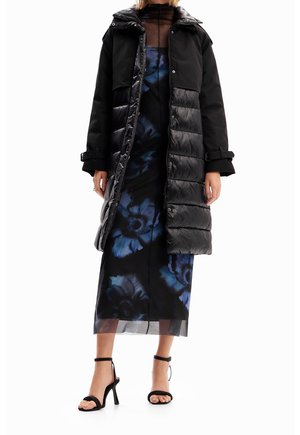 Zimní kabát - black