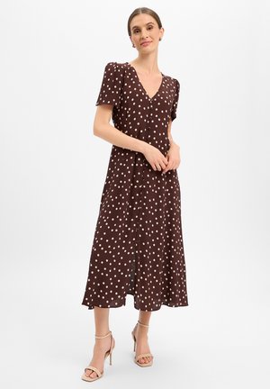 Marie Lund, MARIE LUND KLEID - Shirt dress - schoko nude -