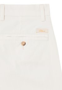 Thumbnail Image 4