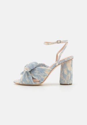CAMELLIA PLEATED KNOT HEELED WITH ANKLE STRAP - Sandalias de tacón - dusty blue