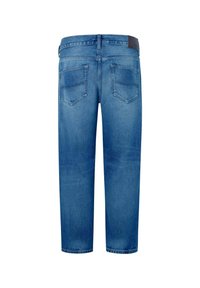 Sinine denimist pingutuspaari reisidega teksad, millel on kaks tagumist taskut, vöökoht vööaasadega ja nahast brändi silt.