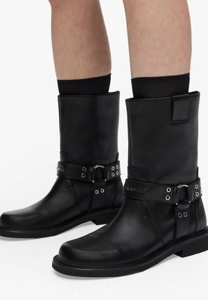 KARL LAGERFELD, - Botki kowbojki i motocyklowe