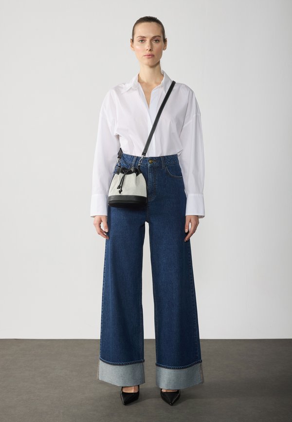 BUCKET - Cross body bag - beige4