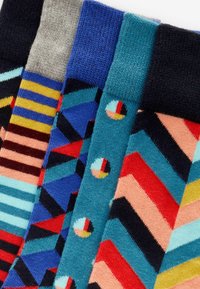 Next 5 PACK REGULAR FIT - Strømper - red blue geo