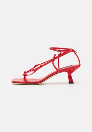 Sandals - red