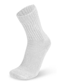 Grauer Baumwollsocke mit geripptem Muster, knöchelhöhem Design und verstärkter Spitze. Glatter Oberfläche und elastischer Bündchenabschluss für sicheren Sitz.