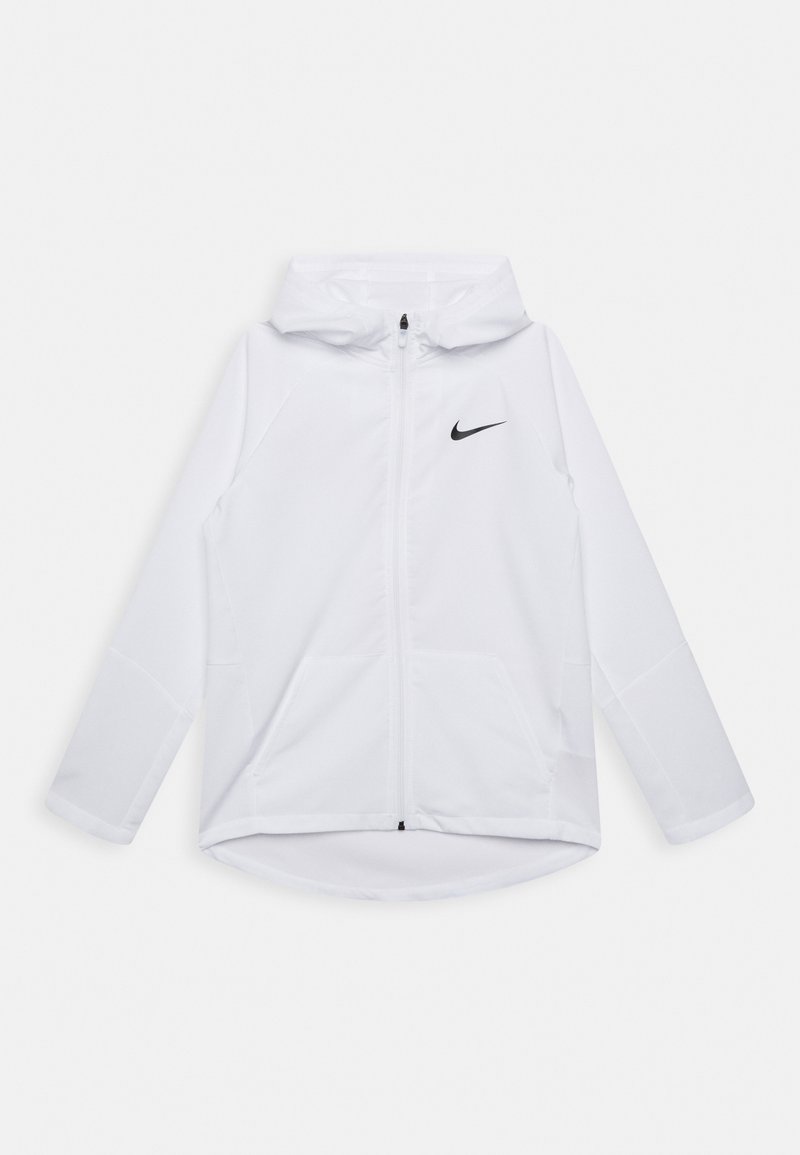 Hvid Nike jakke med hætte, fuld lynlås, skjulte lommer og sort logo på venstre bryst. Fremstillet af let, glat stof.