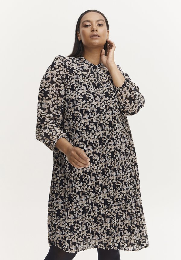 FPLINDA - Shirt dress