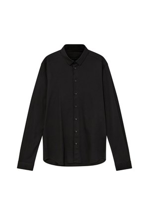 Zwarte langemou shirt van gladde stof met een traditionele kraag, knoopsluiting aan de voorkant en een afgeronde zoom.