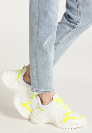 Sportcipő - white/yellow