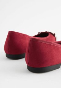 Next FOREVER COMFORT - Ballerinat - red toe cap