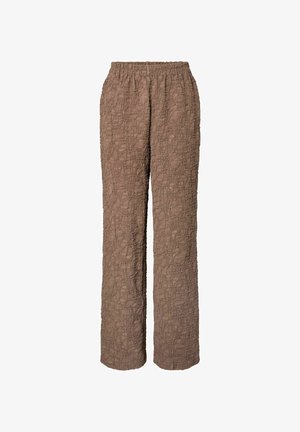 Pantalons larges texturés de couleur marron avec une taille élastique et un motif légèrement froissé, fabriqués en tissu léger.
