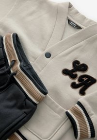 Next VARSITY AND SET - Treningo apatinė dalis - charcoal grey