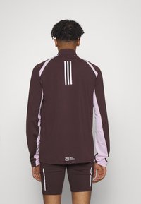 adidas Performance BERLIN 2023 MARATHON 1/2 ZIP - Longsleeve - shadow brown